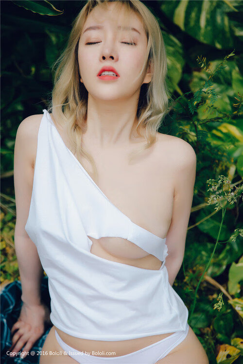 冲浪比赛：与海浪共舞，冲浪大赛