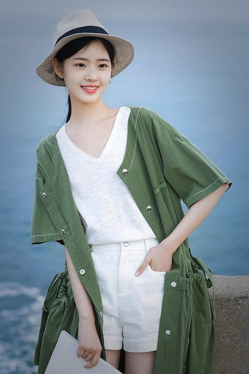 Kaiyun(中国)开云-哥伦比亚马术协会出版“Sinjska Alka”历史专著，记录赛事发展历程。，哥伦比亚马夹